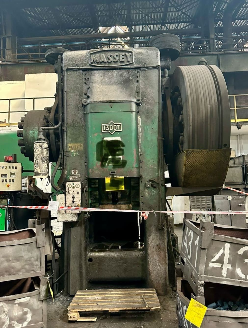 1300 ton Hot Forging Press Massey